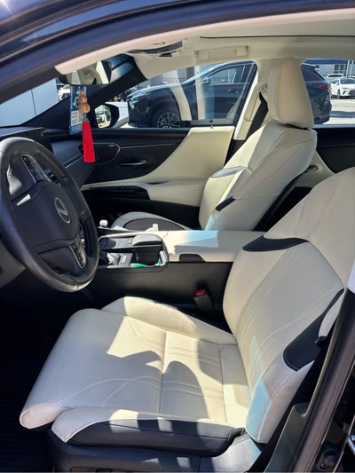 2022 Lexus ES 350 Luxury