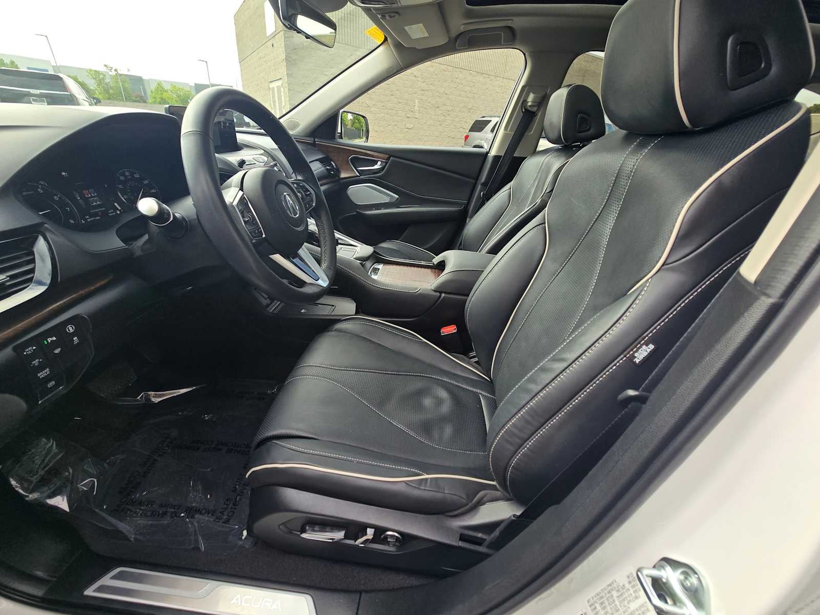 2023 Acura RDX w/Advance Package
