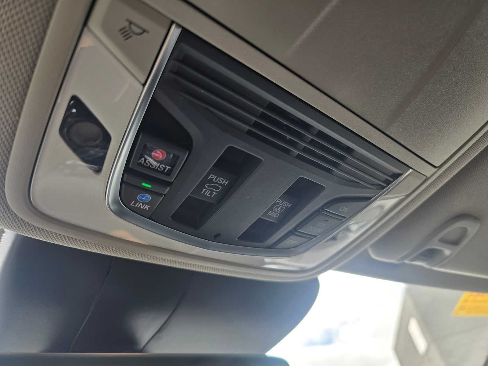 2023 Acura RDX w/Advance Package