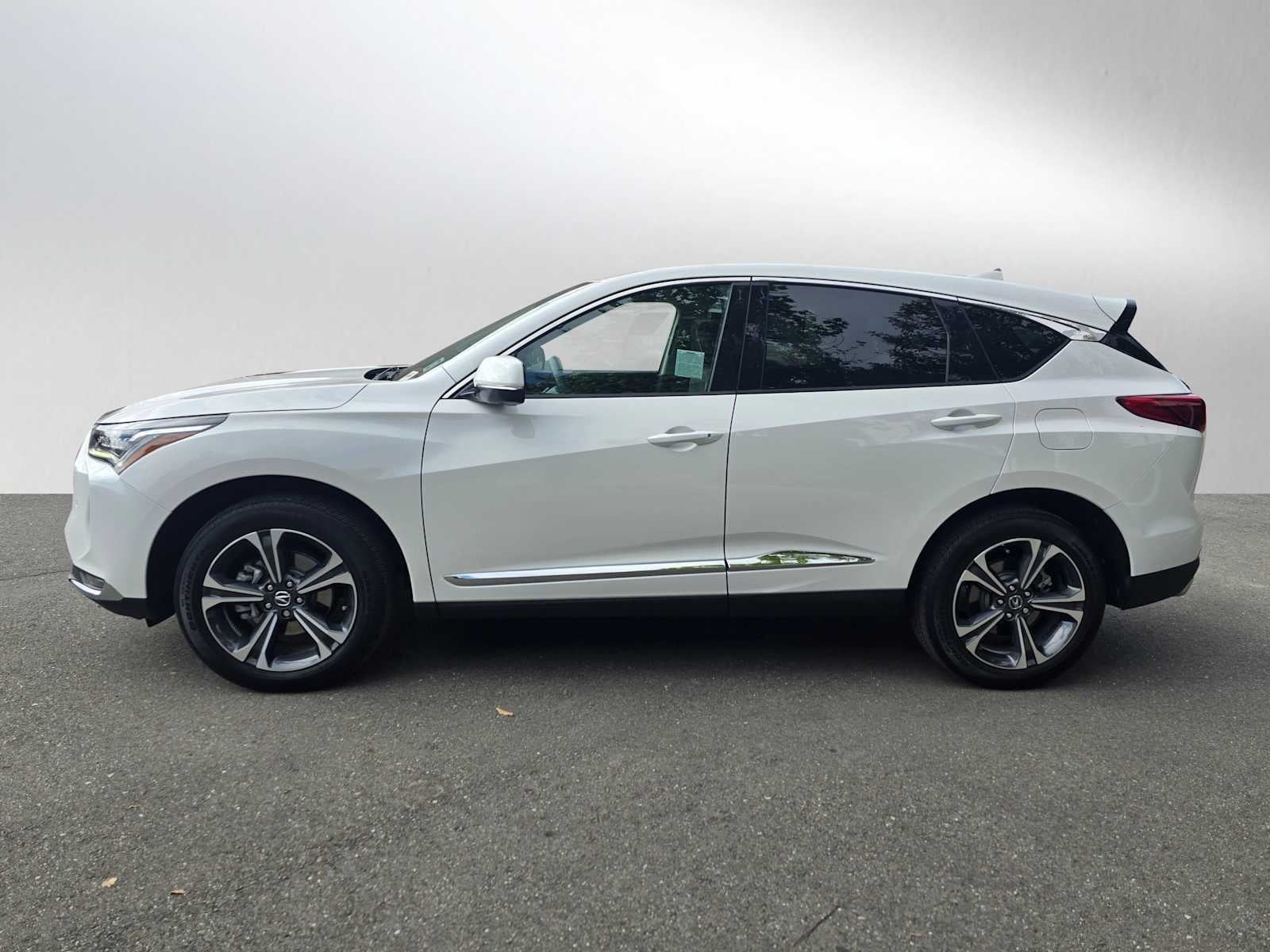 2023 Acura RDX w/Advance Package