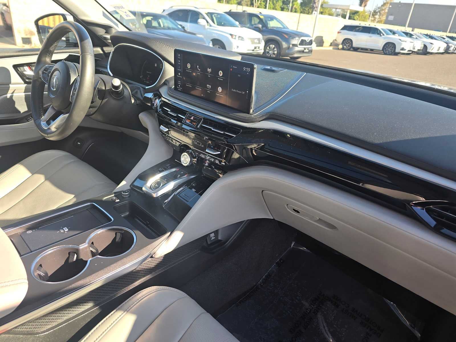 2025 Acura MDX w/Technology Package