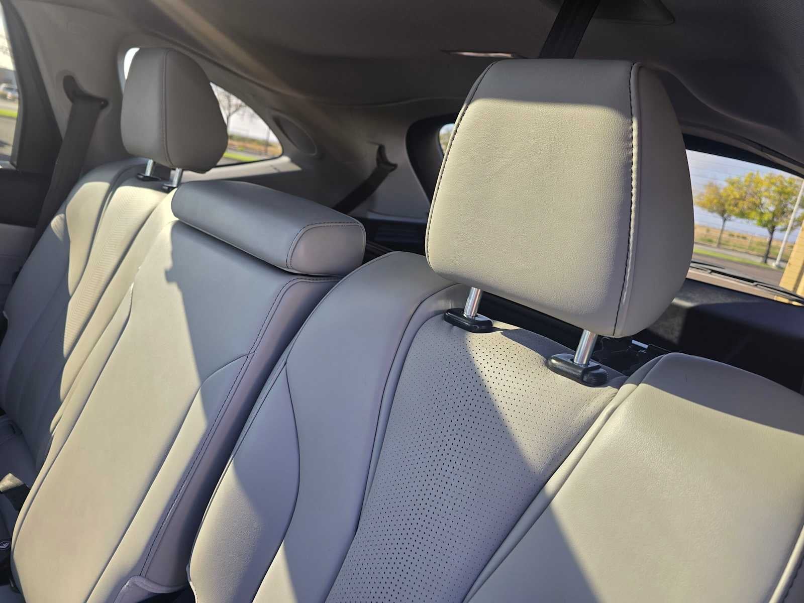 2025 Acura MDX w/Technology Package