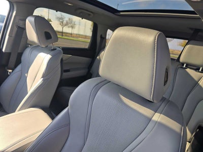 2025 Acura MDX w/Technology Package