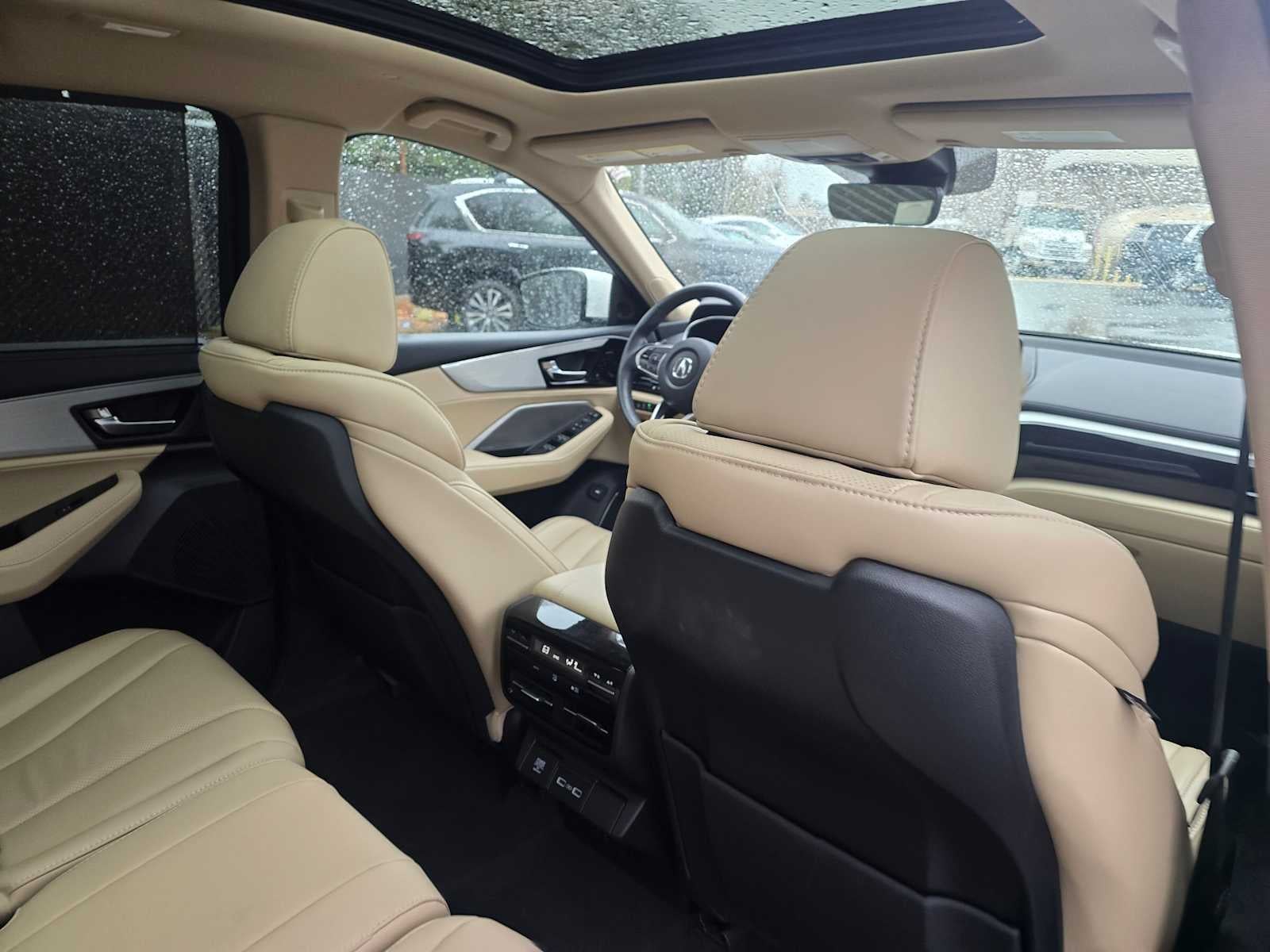 2023 Acura MDX w/Technology Package