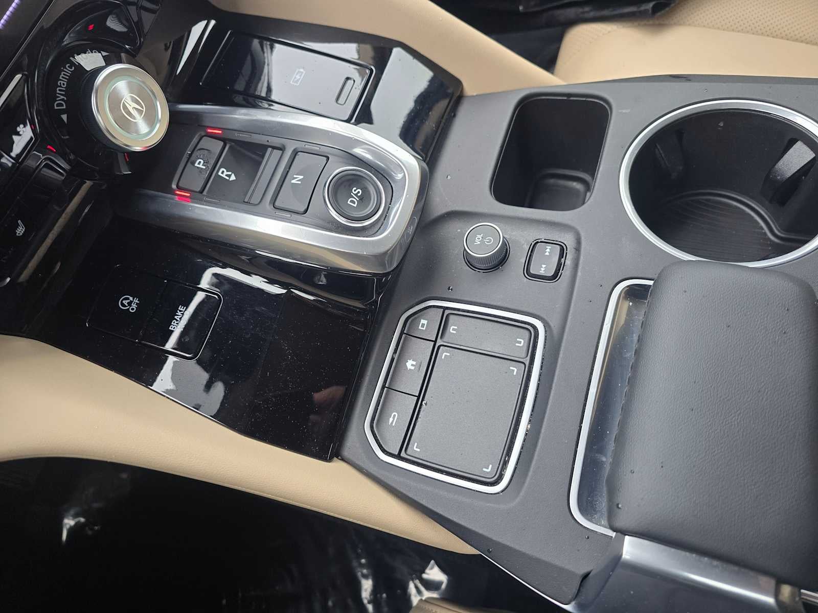 2023 Acura MDX w/Technology Package