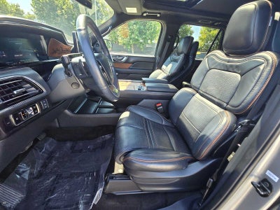 2024 Lincoln Navigator L Black Label