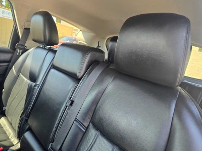 2015 INFINITI QX60 AWD 4dr