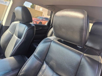2015 INFINITI QX60 AWD 4dr