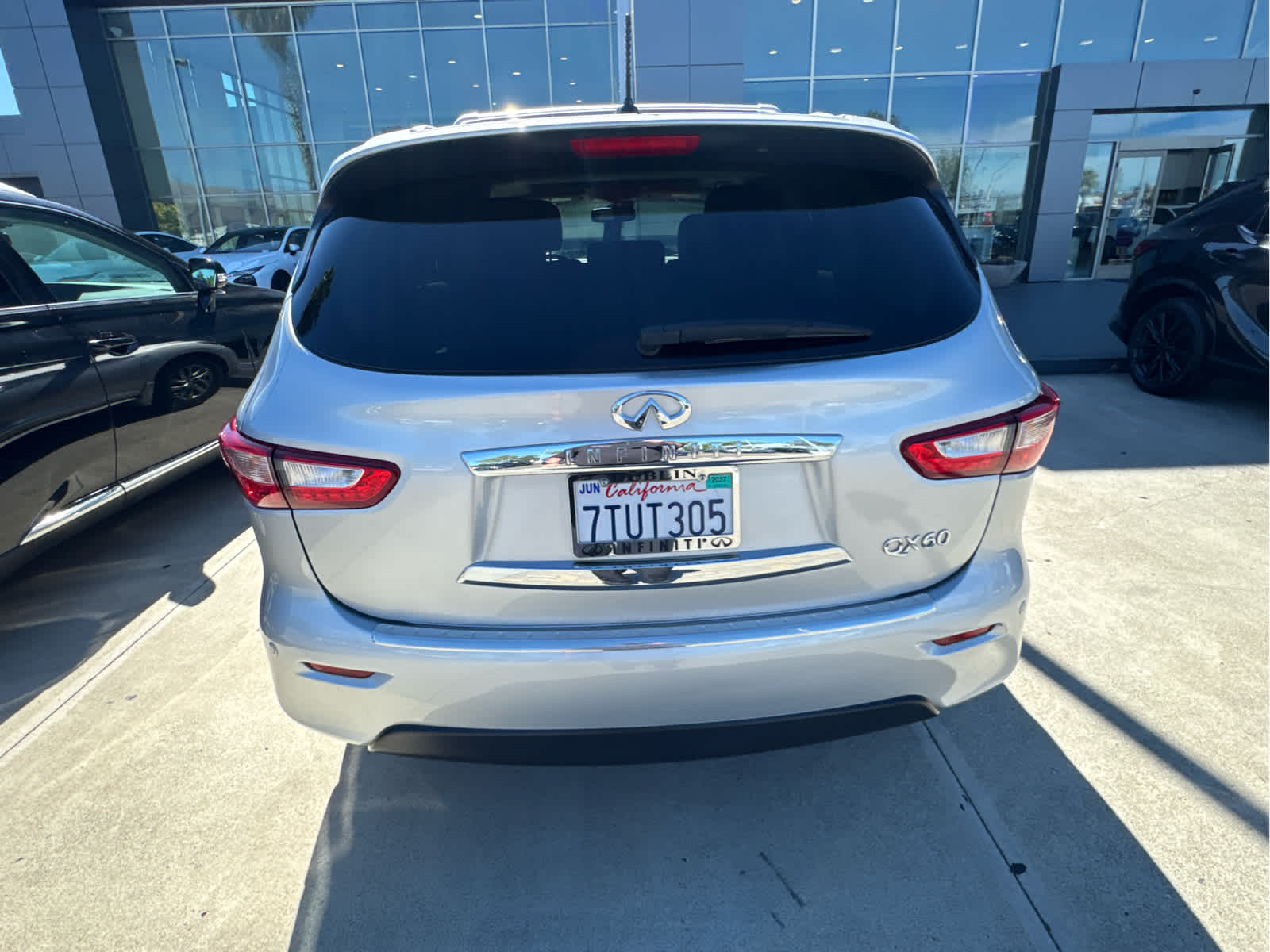 2015 INFINITI QX60 AWD 4dr