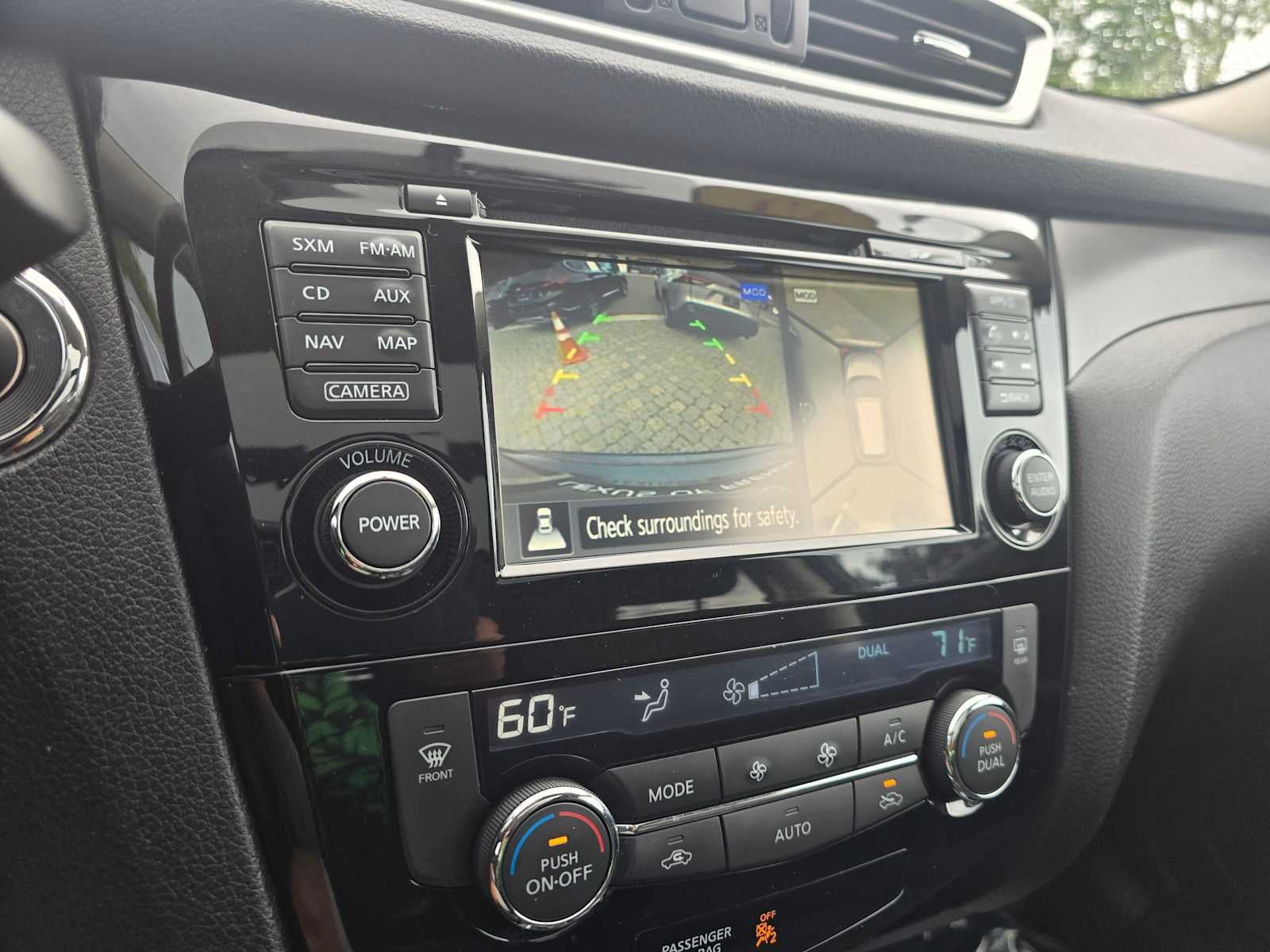 2015 Nissan Rogue SV