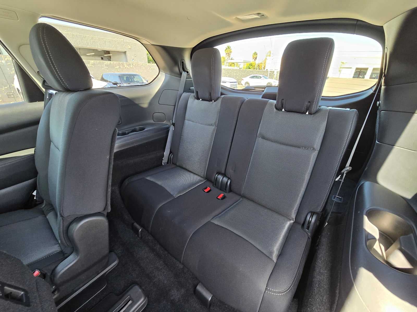 2019 Nissan Pathfinder SV