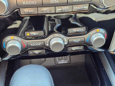 2019 Nissan Pathfinder SV