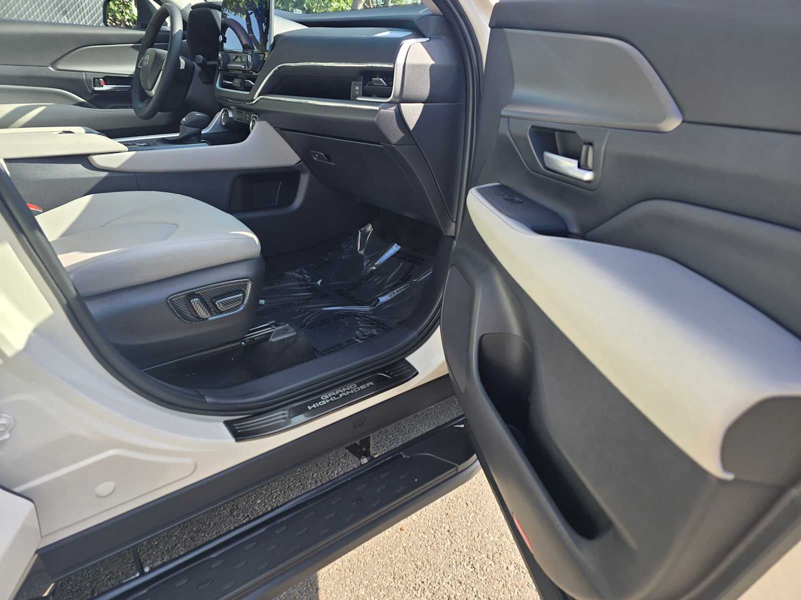 2024 Toyota Grand Highlander Hybrid XLE