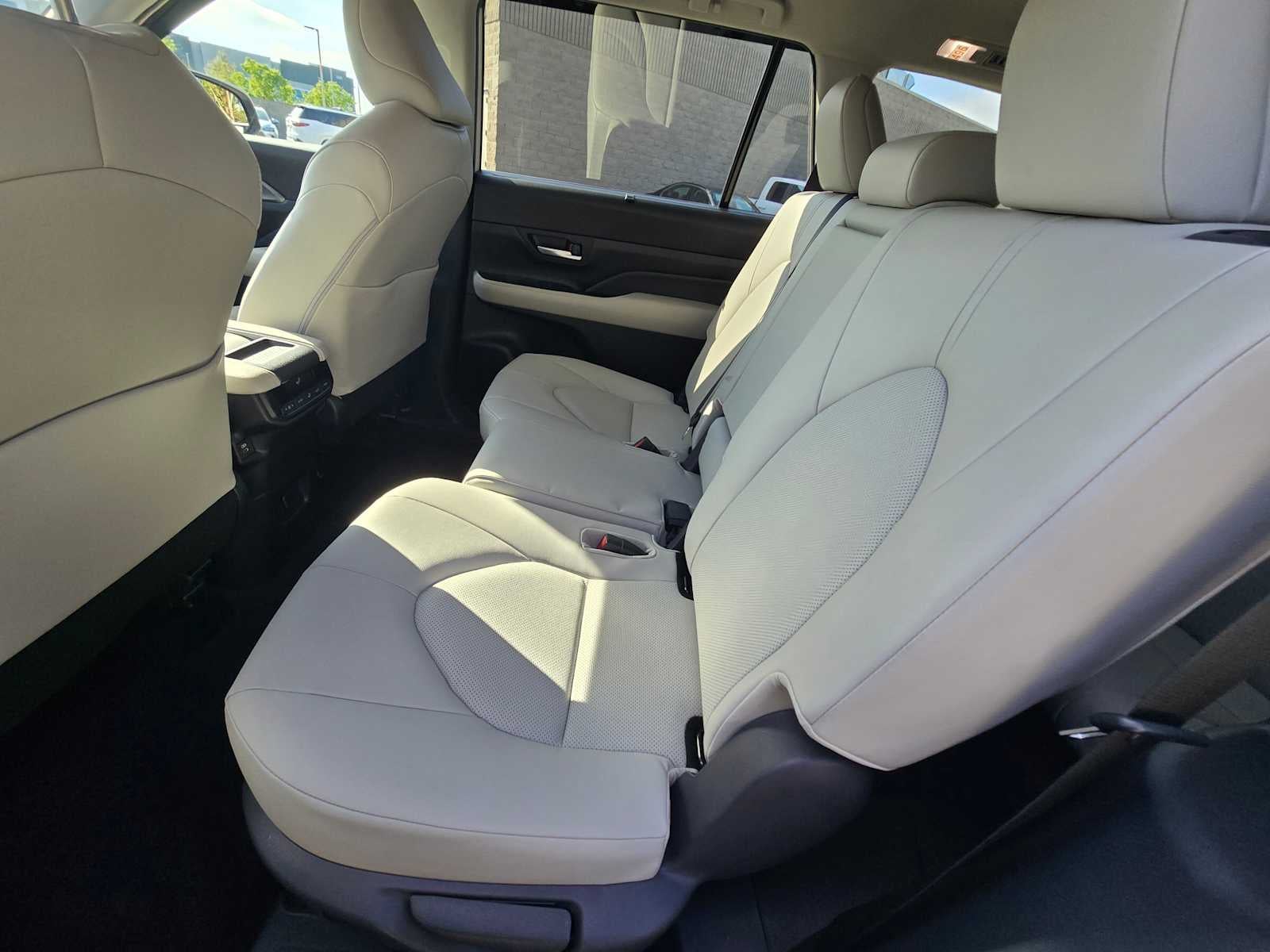 2024 Toyota Grand Highlander Hybrid XLE