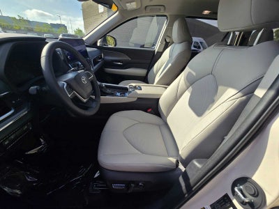 2024 Toyota Grand Highlander Hybrid XLE