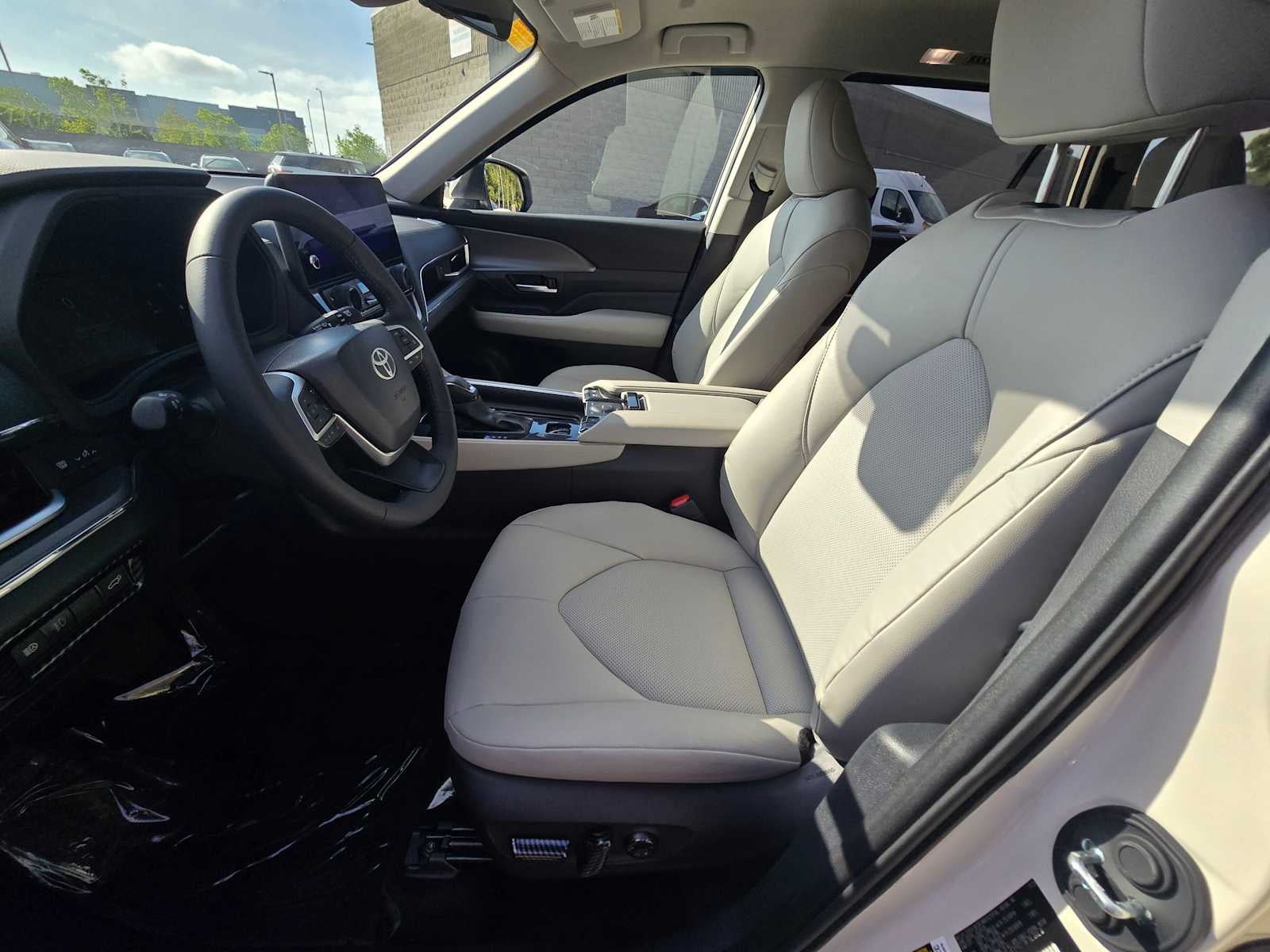 2024 Toyota Grand Highlander Hybrid XLE