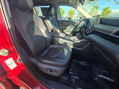 2020 Toyota Highlander Hybrid XLE