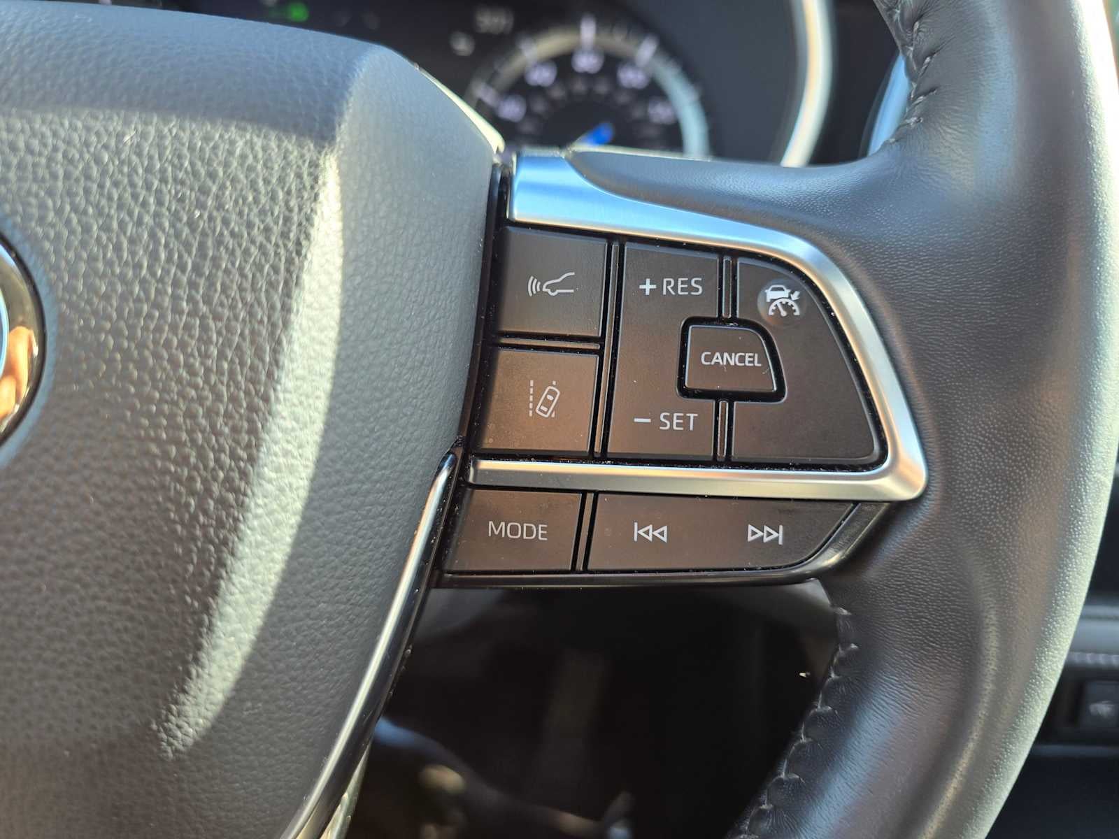 2020 Toyota Highlander Hybrid XLE