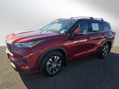 2020 Toyota Highlander Hybrid XLE