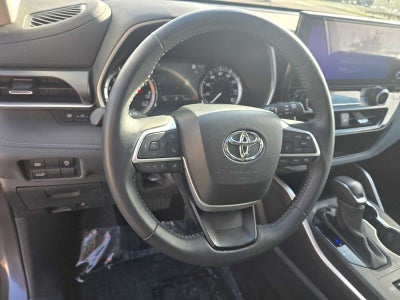 2024 Toyota Highlander XLE