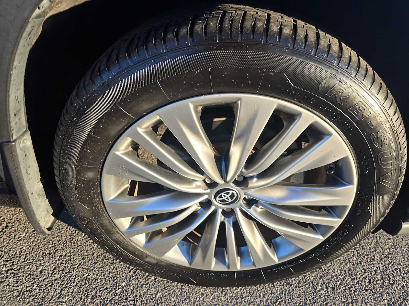 2023 Toyota Highlander Platinum