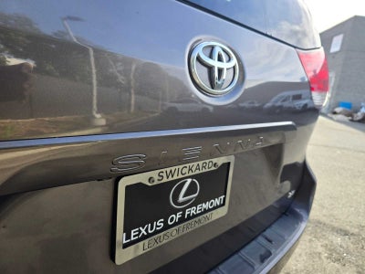 2012 Toyota Sienna LE