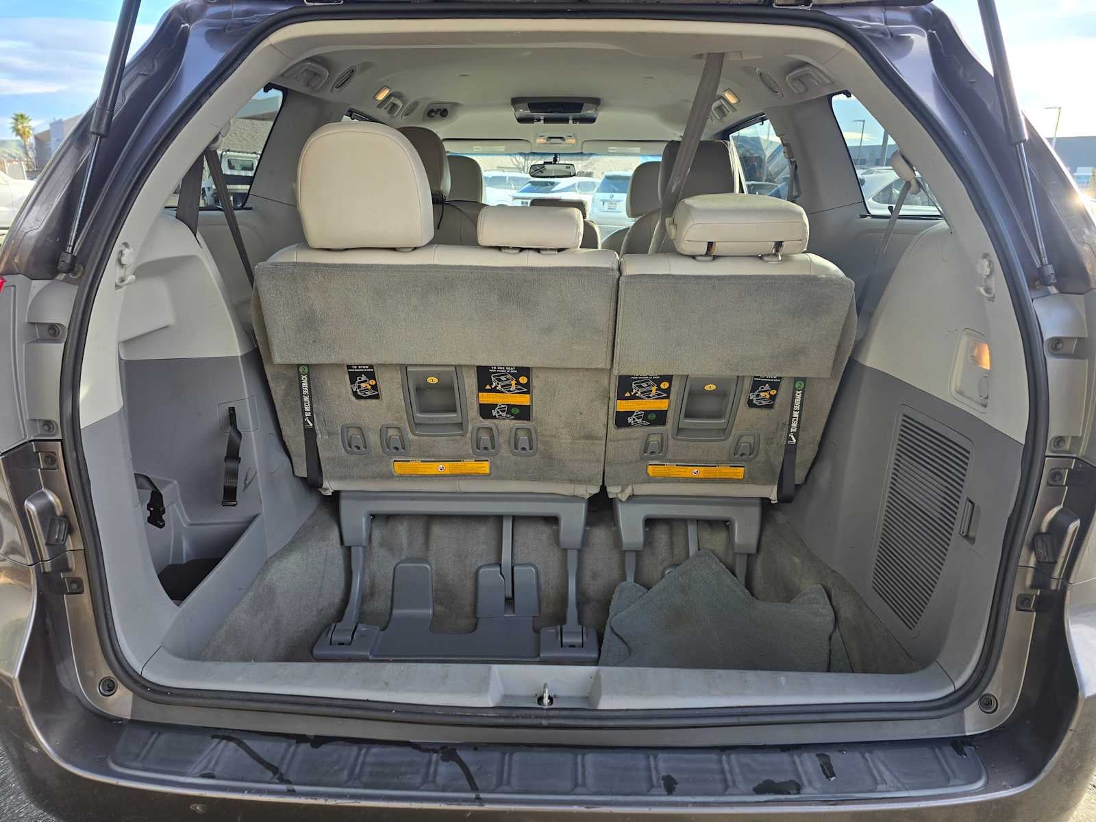2012 Toyota Sienna LE