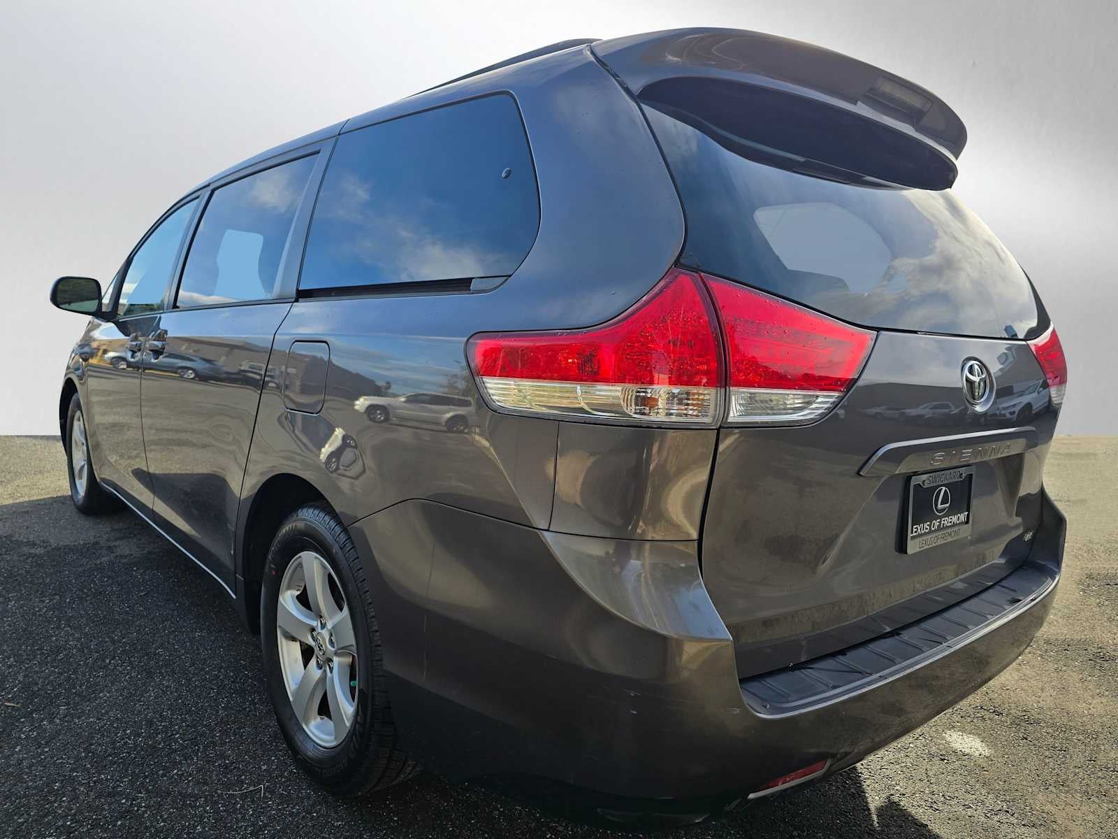 2012 Toyota Sienna LE
