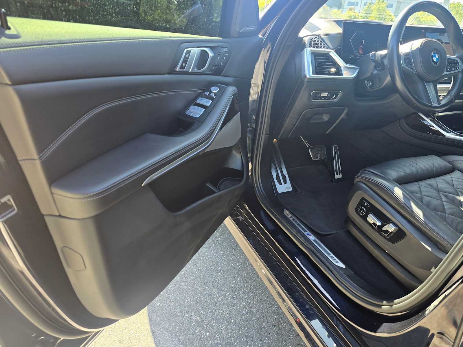 2023 BMW X7 xDrive40i xDrive40i