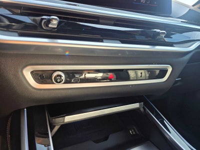 2024 BMW X7 M60i M60i