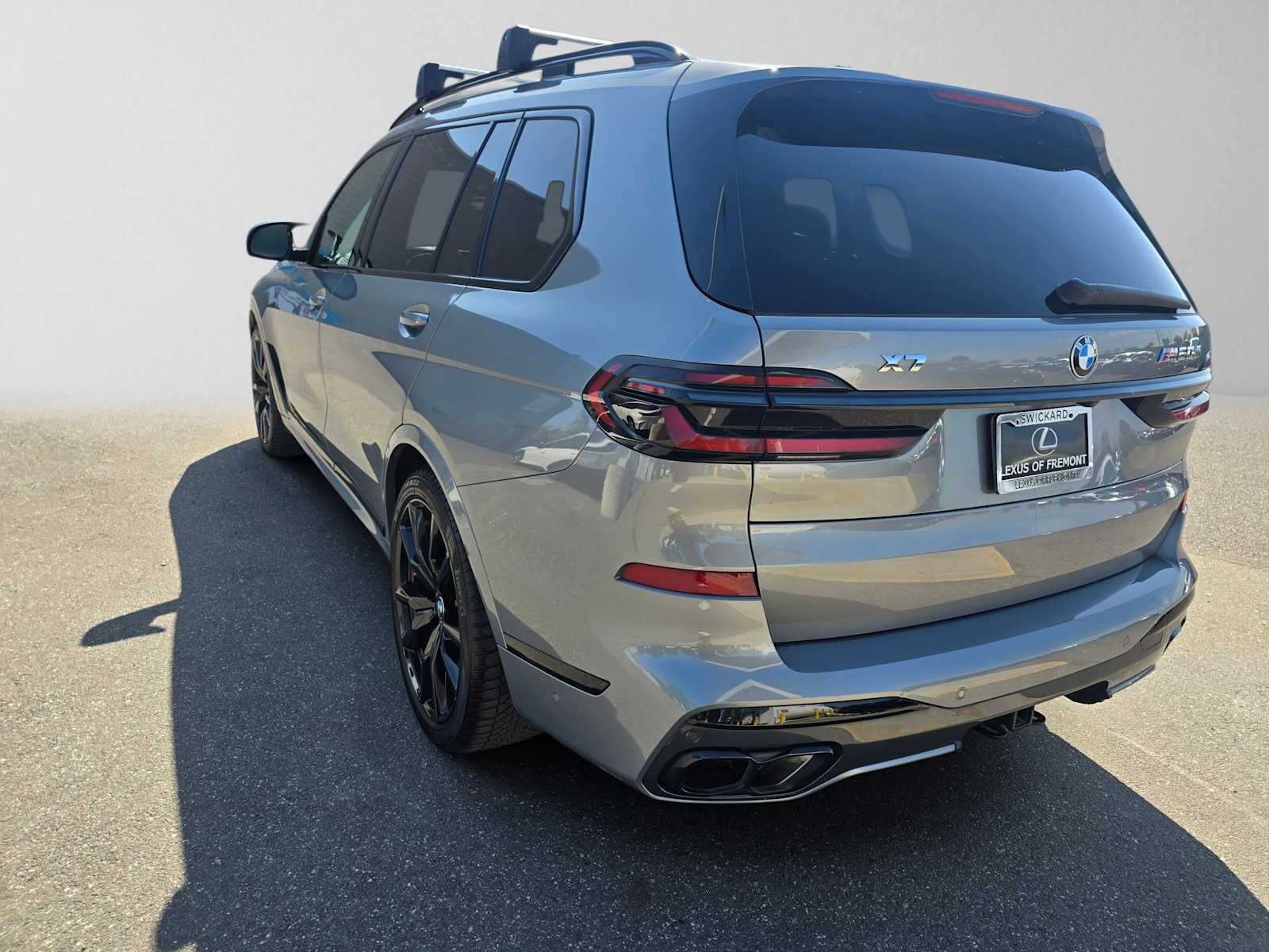 2024 BMW X7 M60i M60i