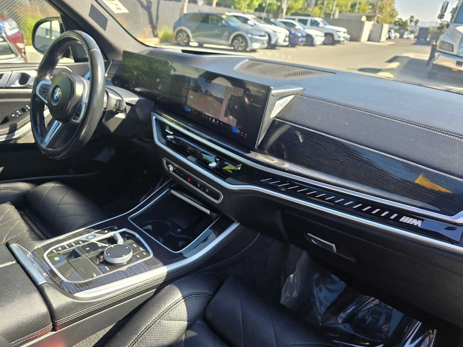 2024 BMW X5 M60i M60i