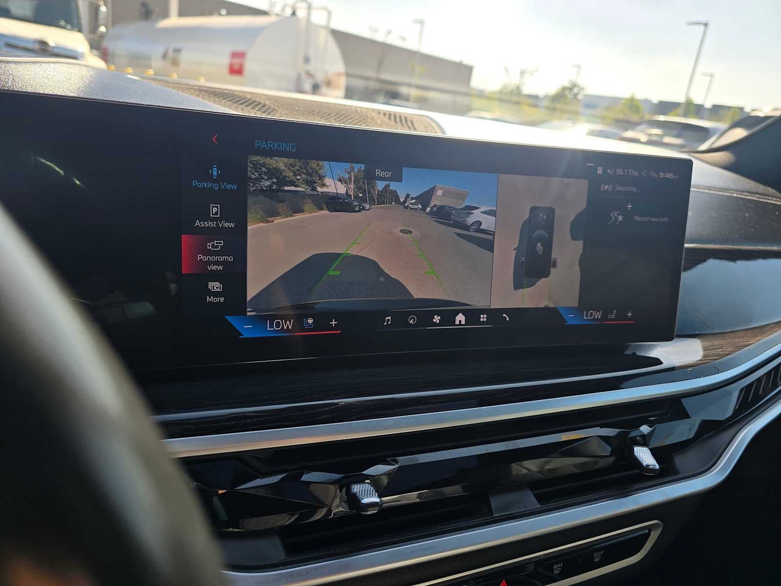 2024 BMW X5 M60i M60i