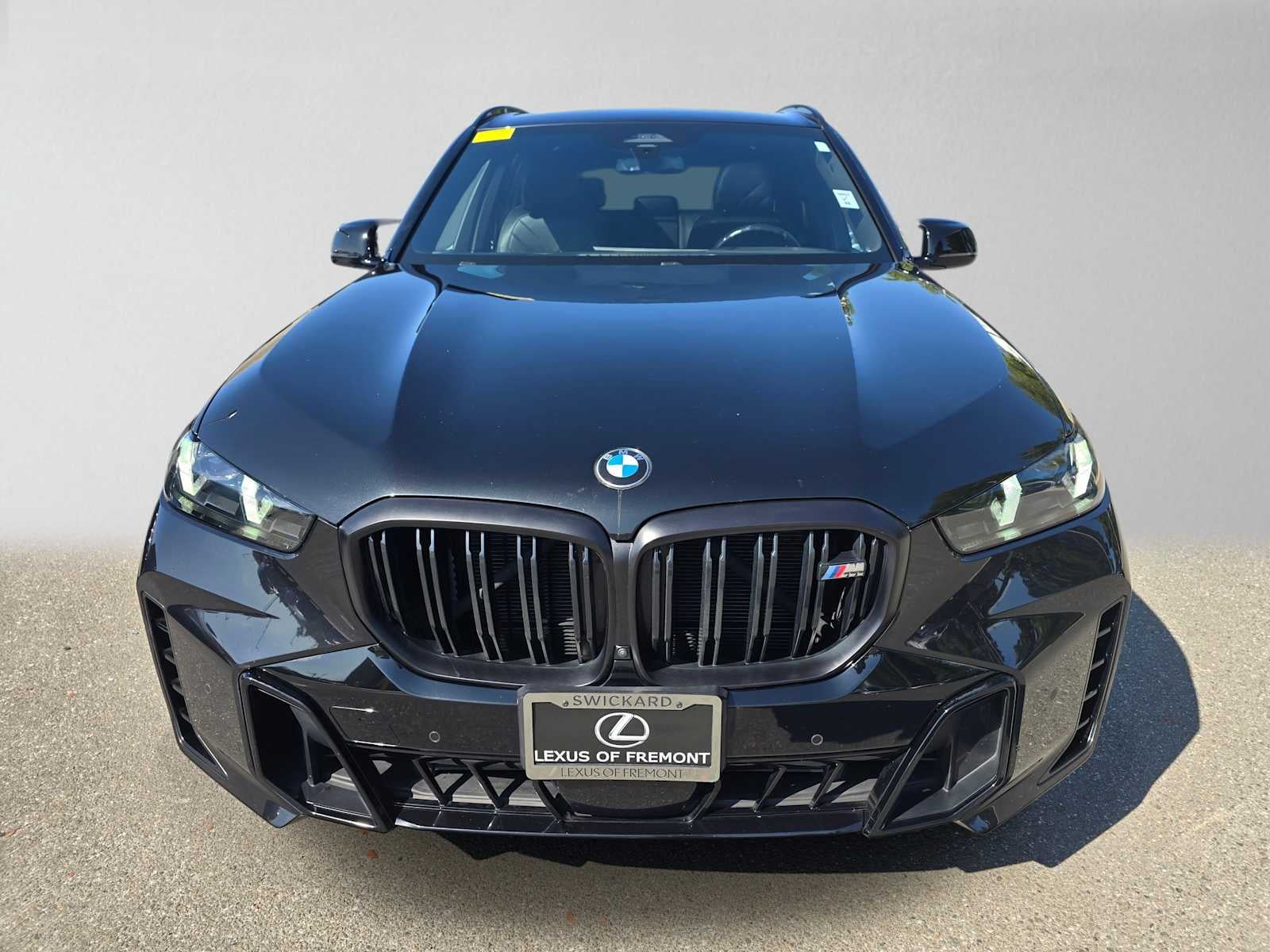 2024 BMW X5 M60i M60i