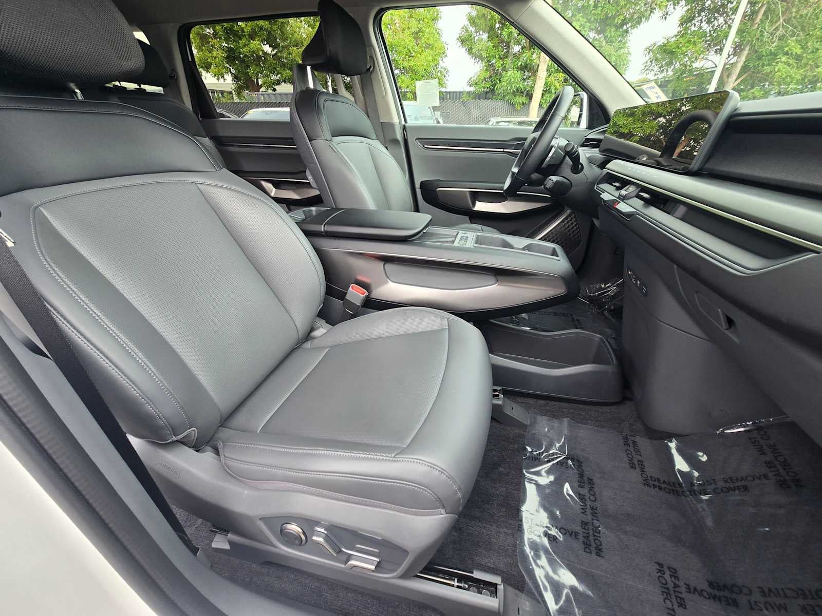 2026 Kia EV9 Light Short Range
