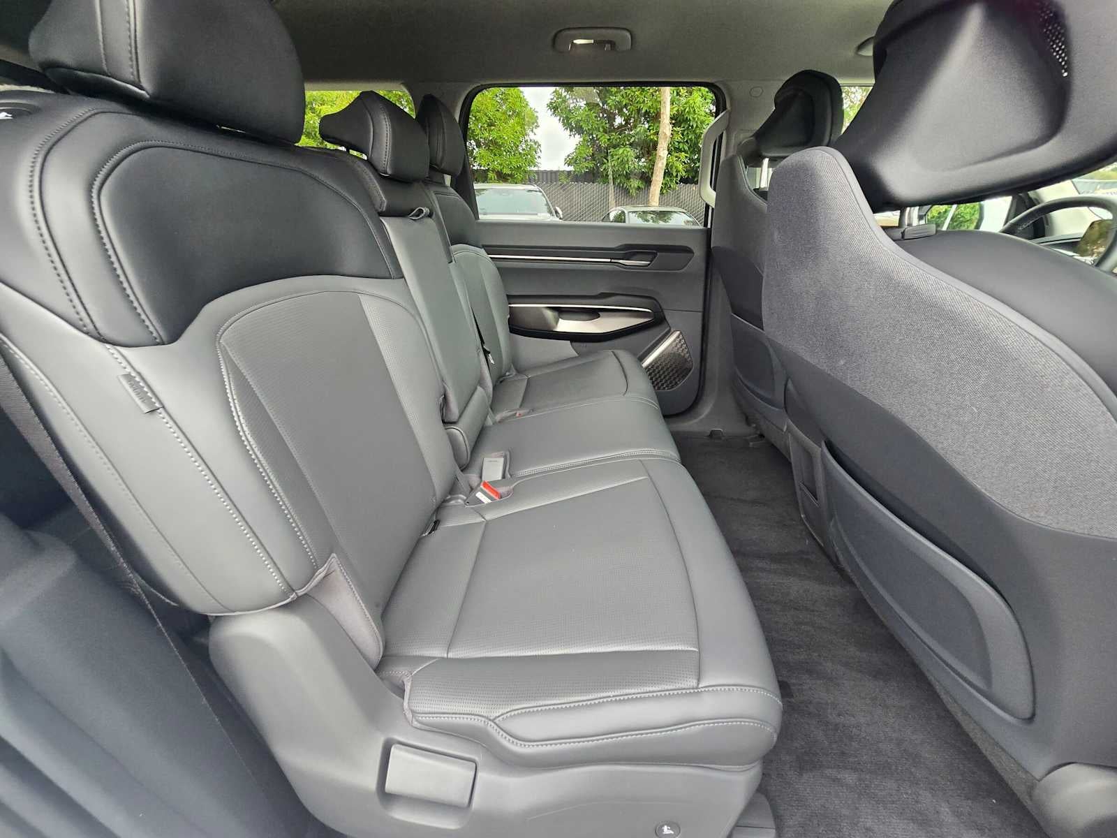 2026 Kia EV9 Light Short Range