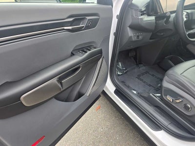 2026 Kia EV9 Light Short Range