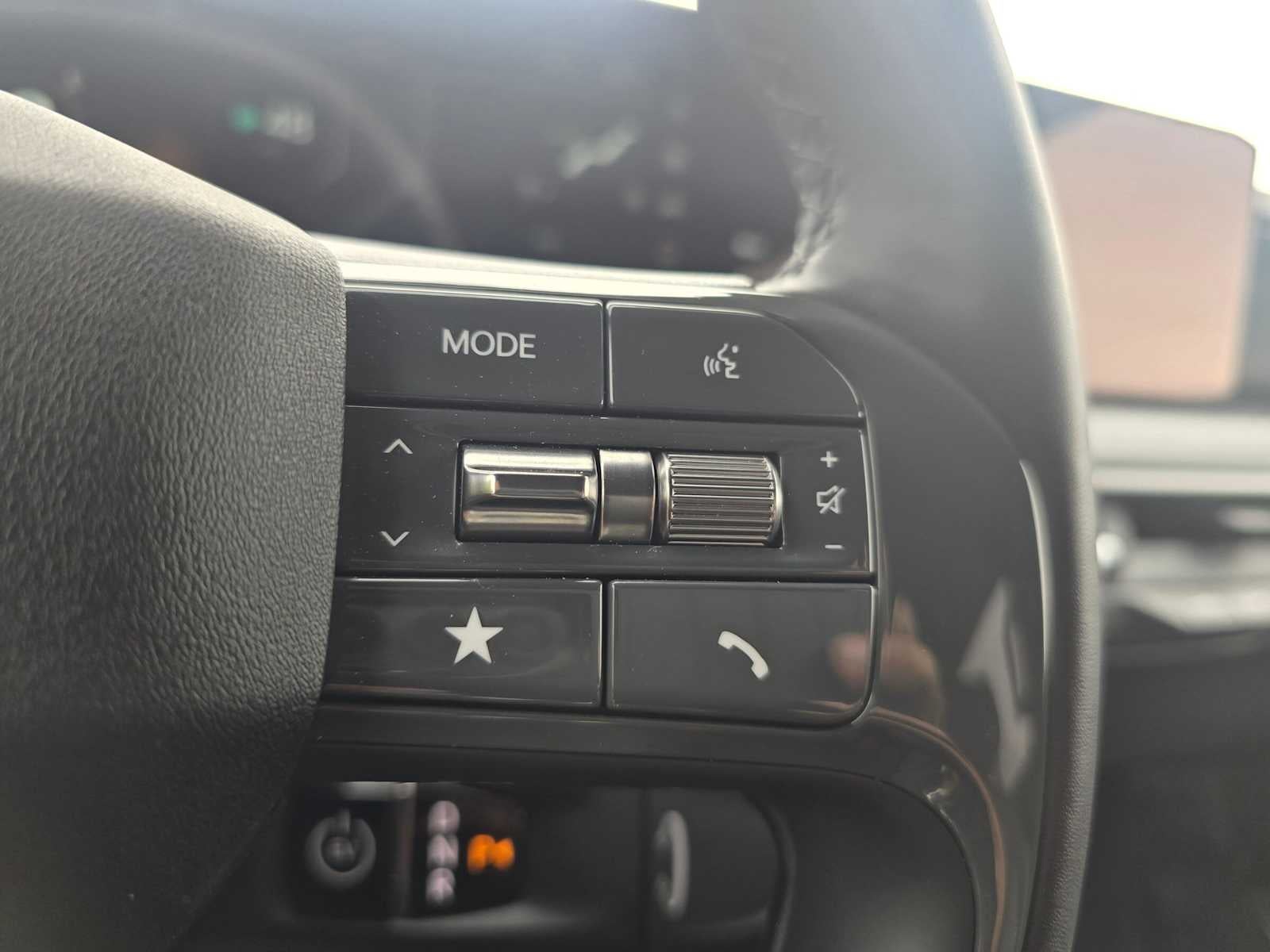 2026 Kia EV9 Light Short Range