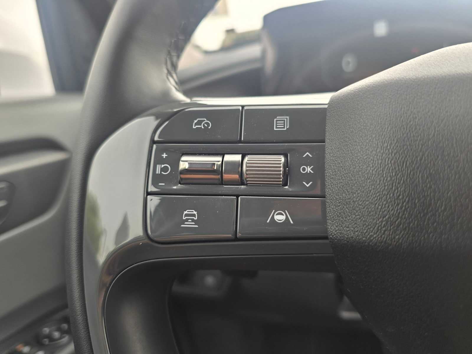 2026 Kia EV9 Light Short Range