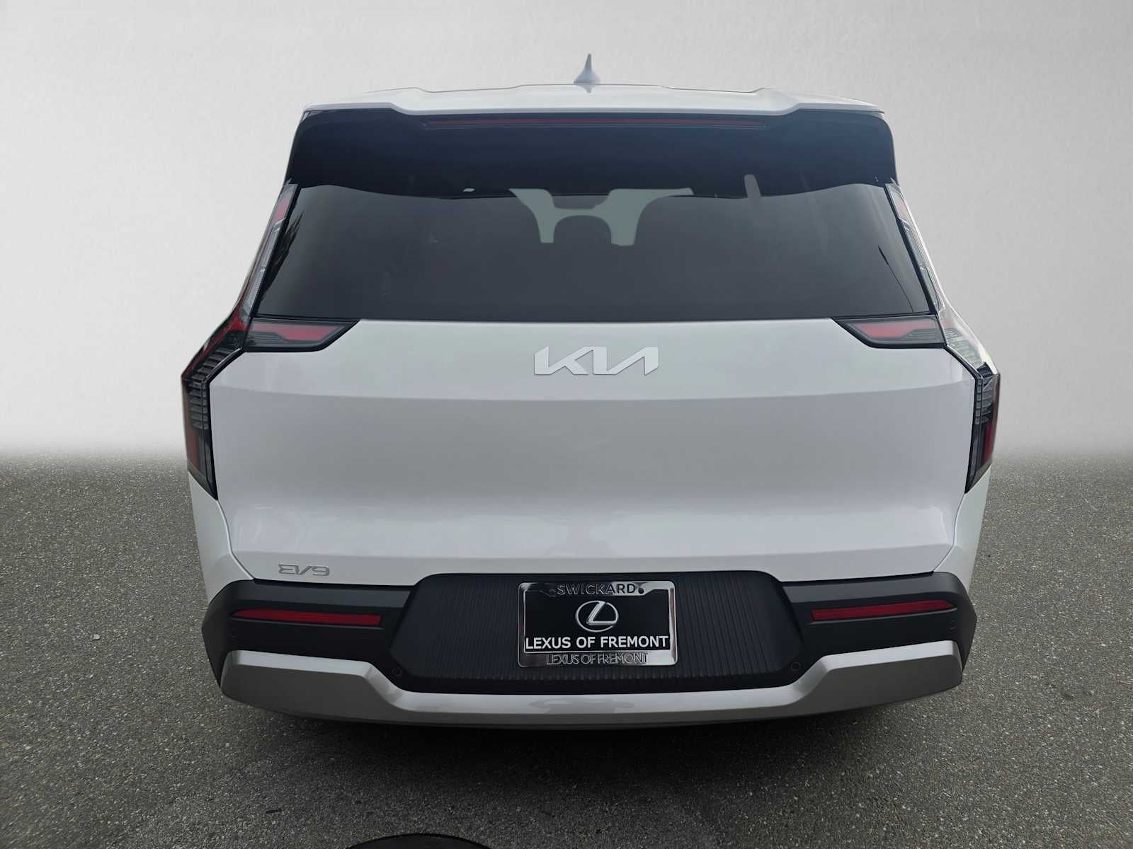 2026 Kia EV9 Light Short Range