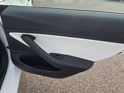 2020 Tesla Model 3 Standard Range