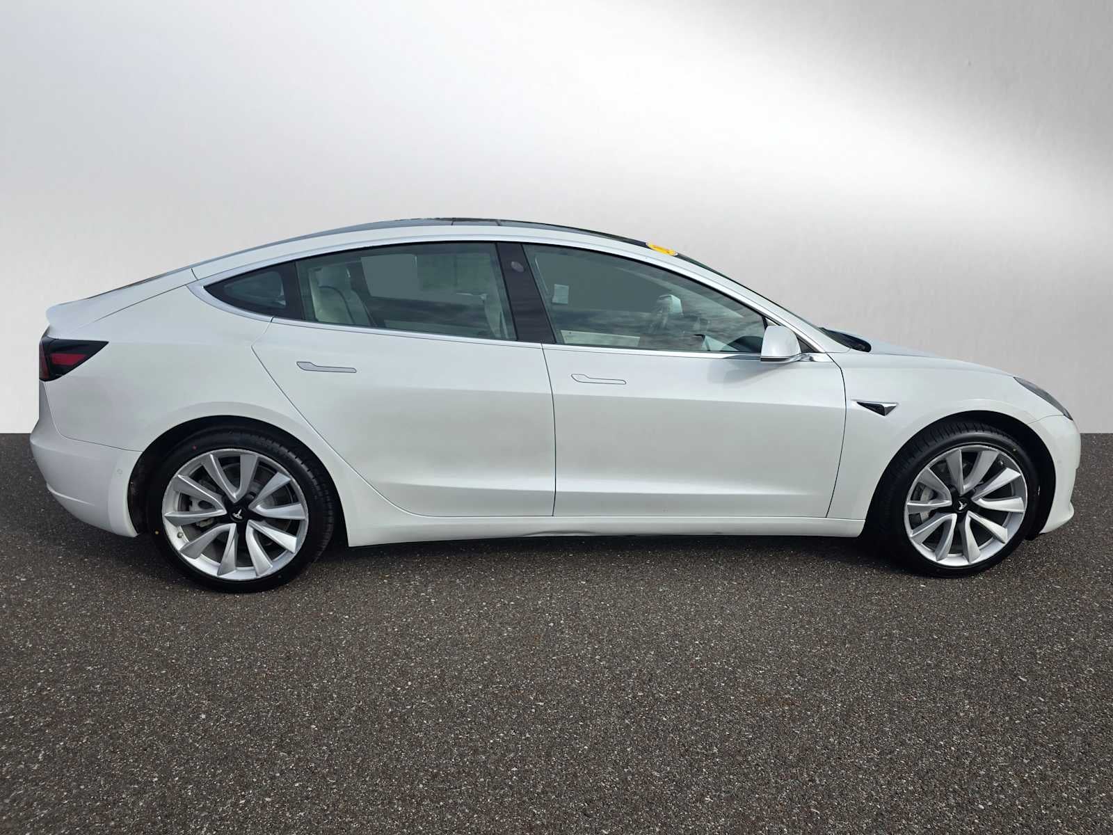 2020 Tesla Model 3 Standard Range