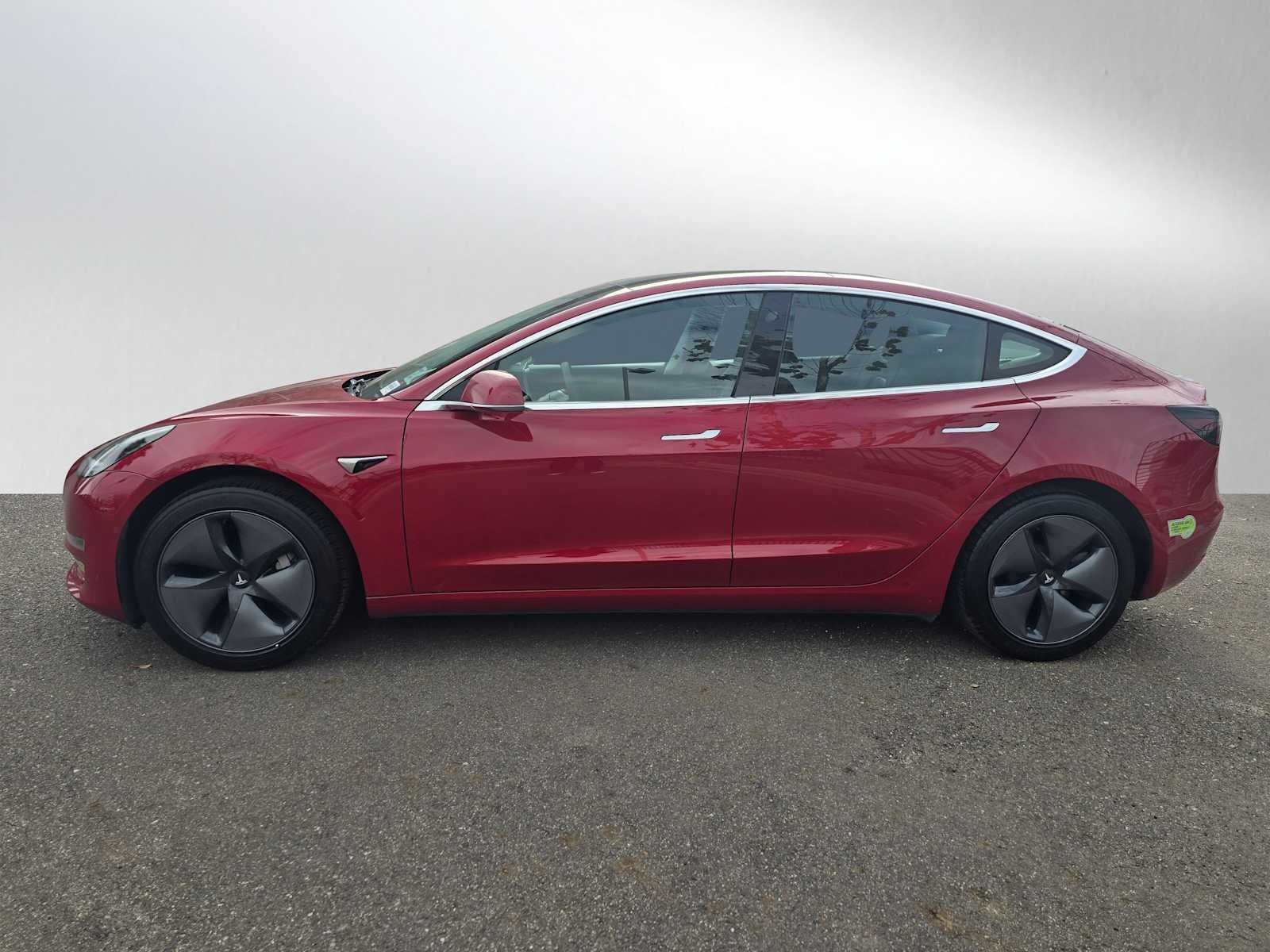 2019 Tesla Model 3 Standard Range