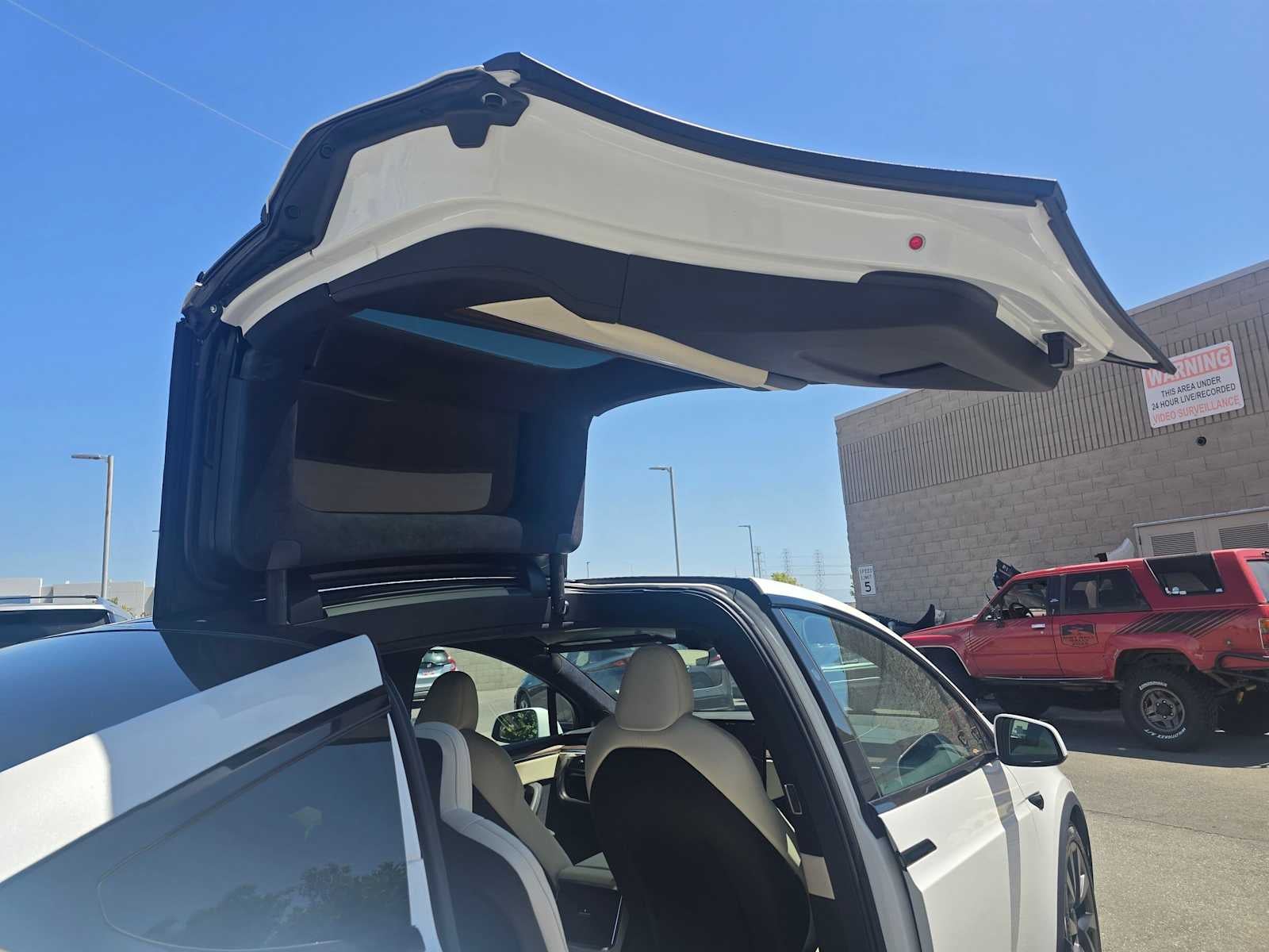 2022 Tesla Model X AWD