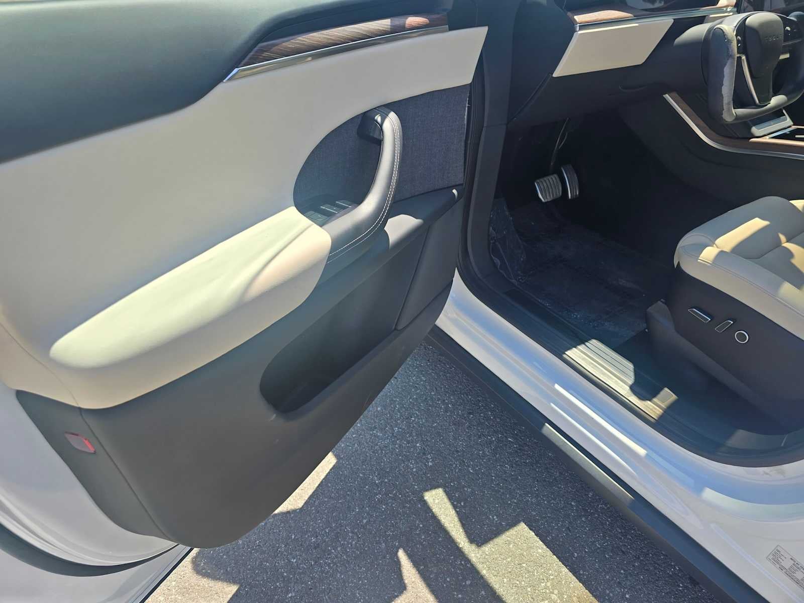 2022 Tesla Model X AWD