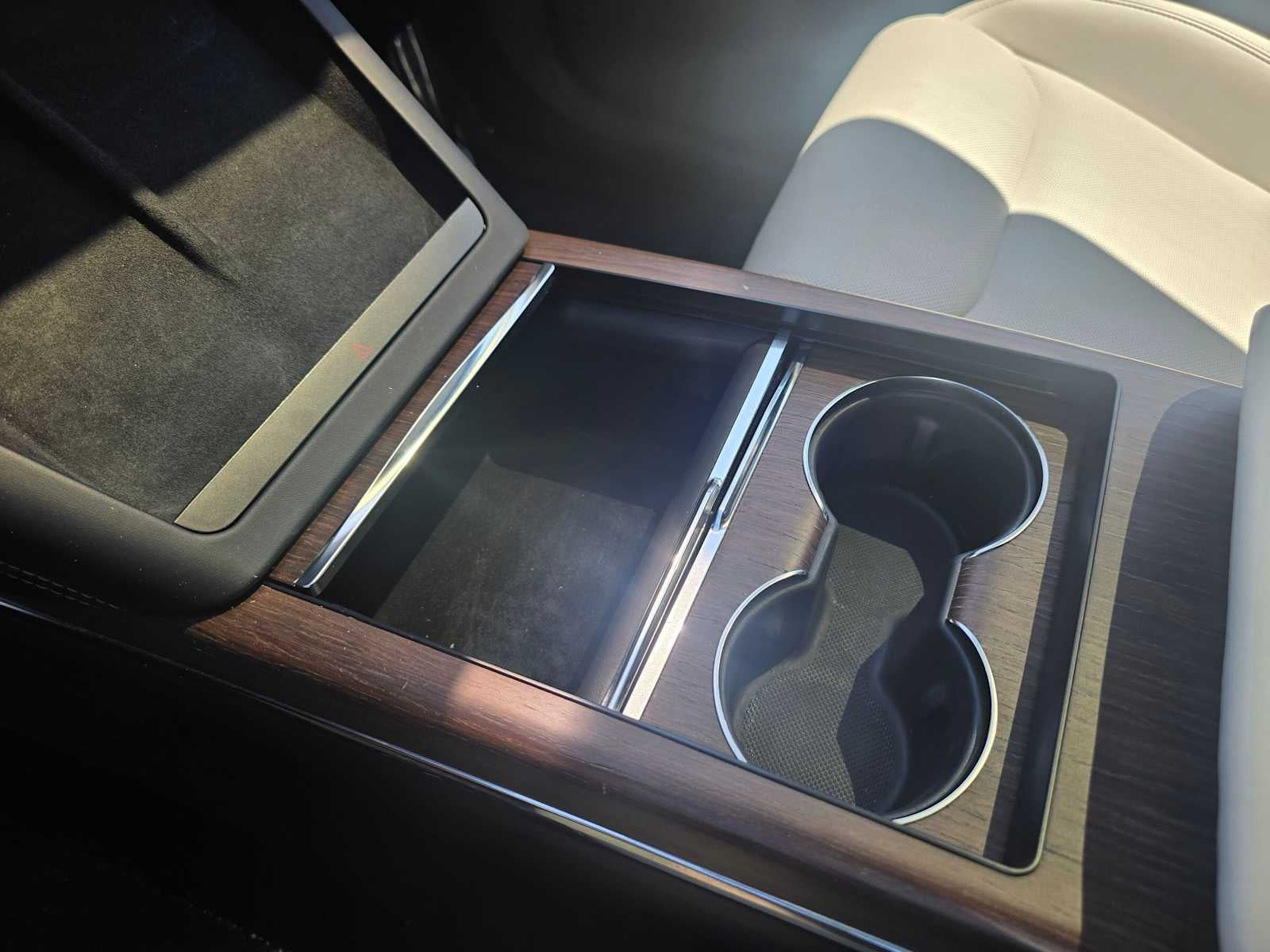 2022 Tesla Model X AWD