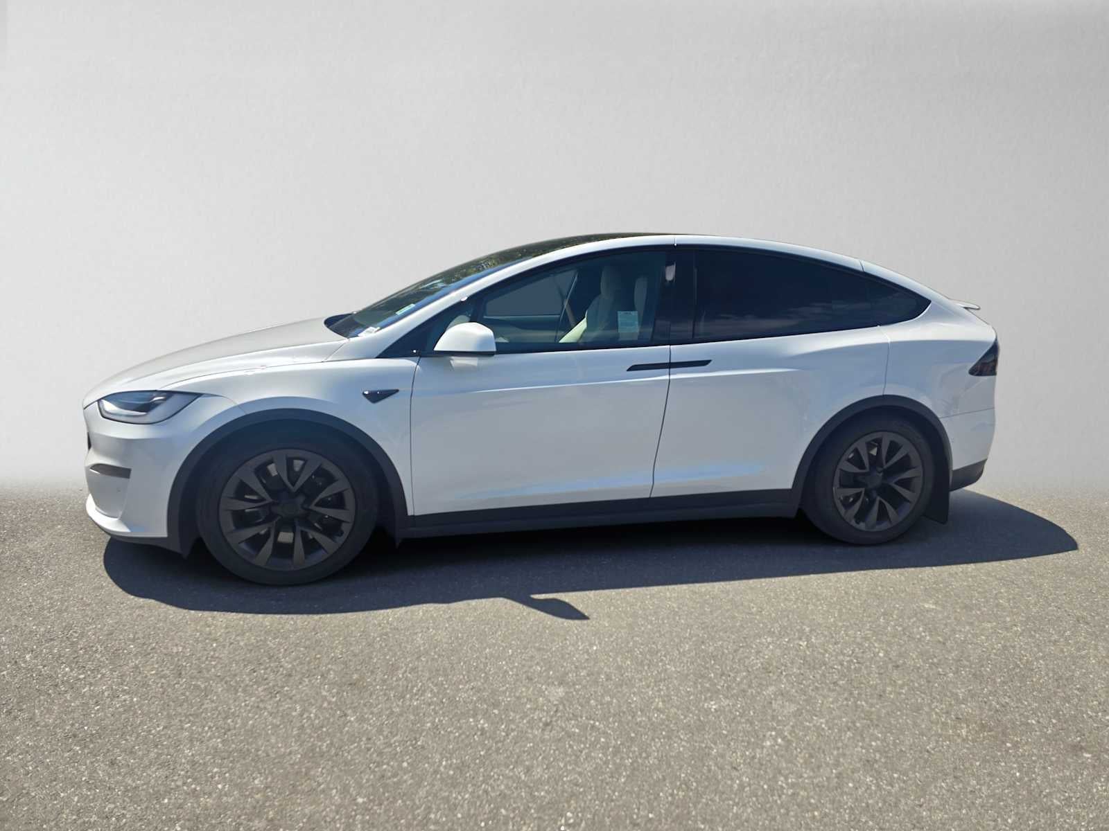 2022 Tesla Model X AWD