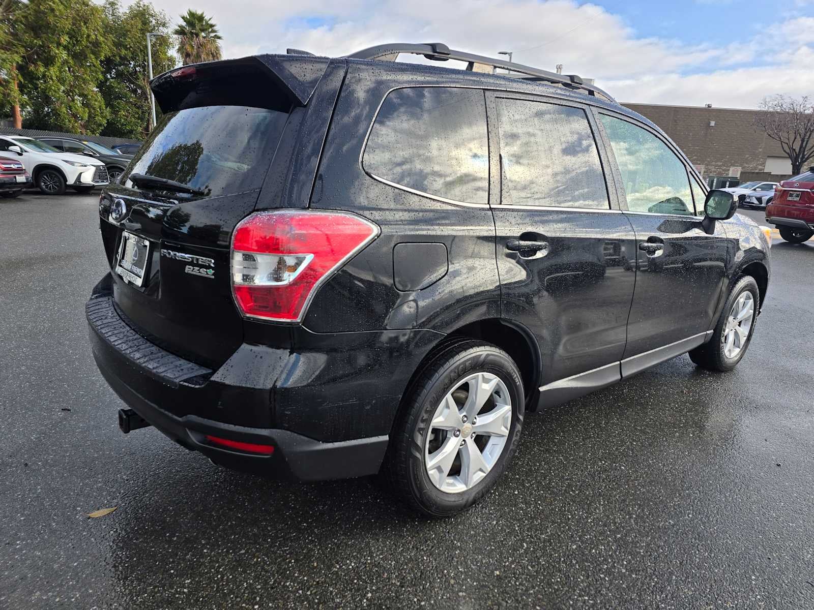 Used 2016 Subaru Forester i Limited with VIN JF2SJAHC0GH507682 for sale in Fremont, CA