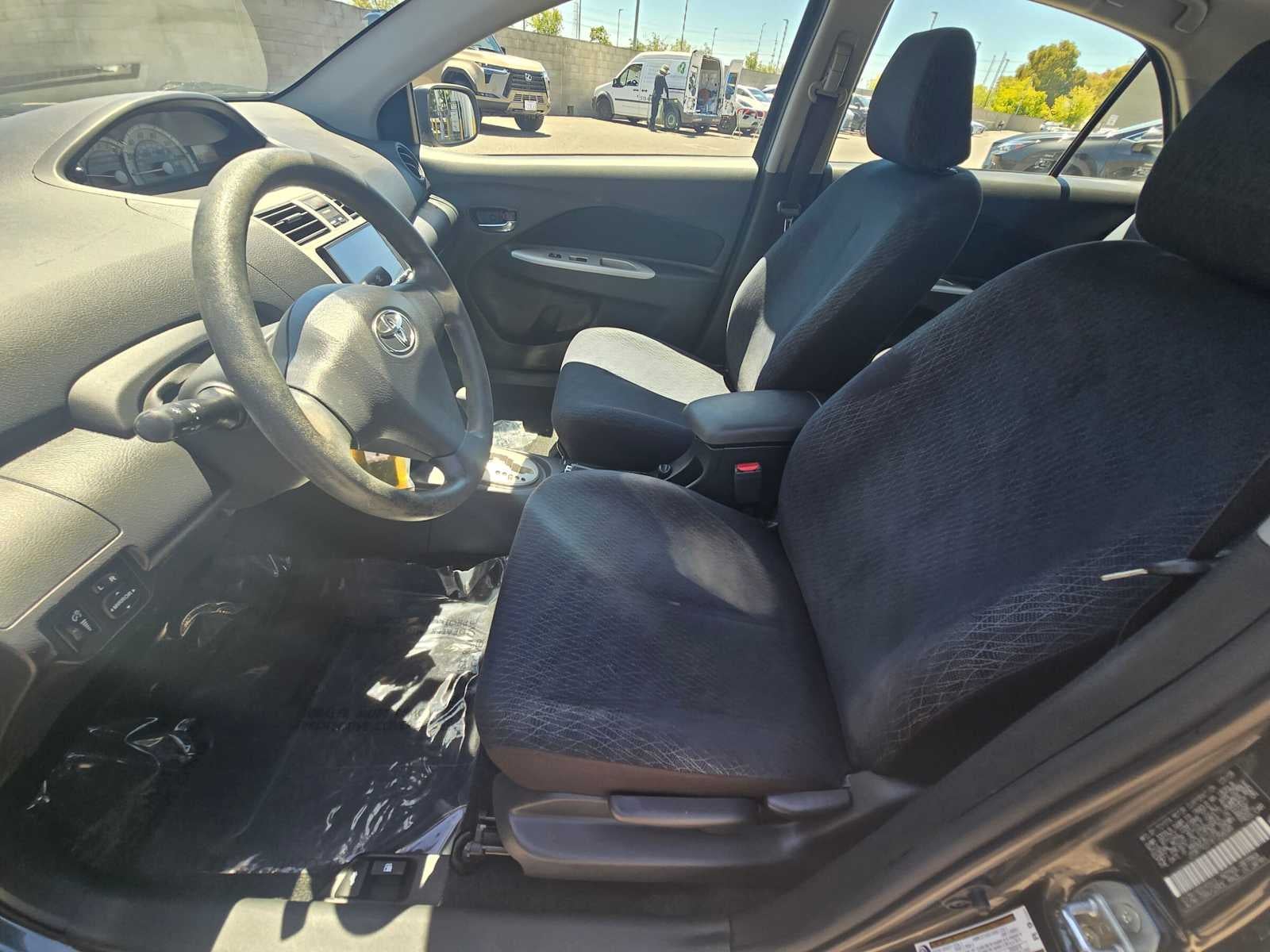 2008 Toyota Yaris 4dr Sdn Auto (Natl)