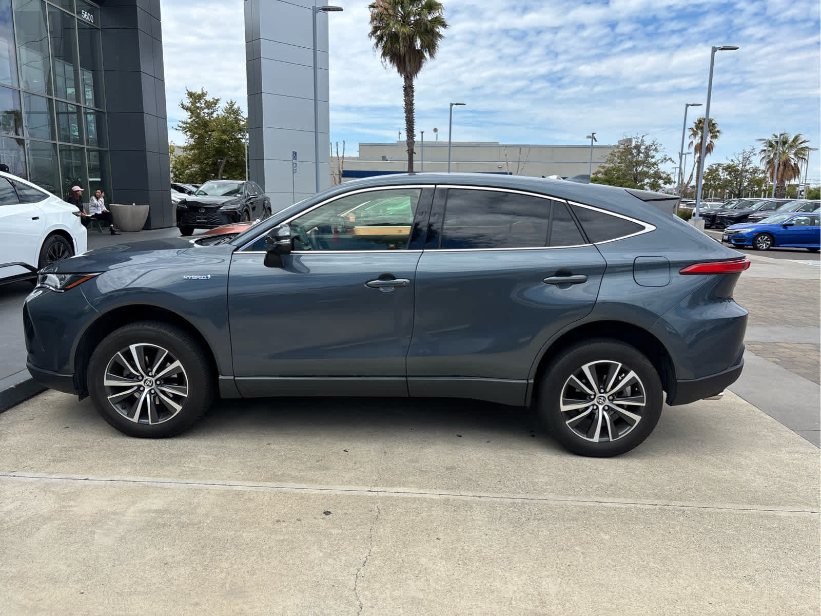 2021 Toyota Venza LE